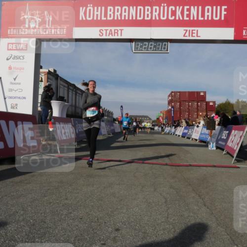 03.10.2025 - Köhlbrandbrückenlauf Matties Gatica Varas http://msf.ph/oto/9170353 03.10.2025 10:28:12 Ziel 1775, 2320, 2621, 2636, 2752, 3393, 3670 meine-sportfotos.de