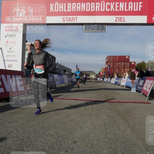 03.10.2025 - Köhlbrandbrückenlauf Matties Gatica Varas http://msf.ph/oto/9170354 03.10.2025 10:28:13 Ziel 1775, 2621, 2636, 2752, 3393, 3614, 3670 meine-sportfotos.de