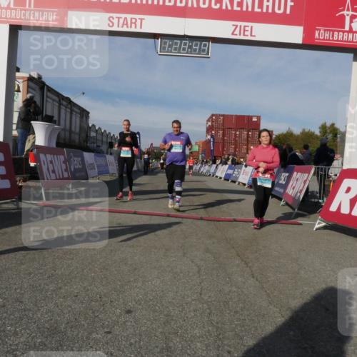 03.10.2025 - Köhlbrandbrückenlauf Matties Gatica Varas http://msf.ph/oto/9170434 03.10.2025 10:28:51 Ziel 1748, 1863, 2090, 2216, 2263, 2264, 2339, 3483 meine-sportfotos.de