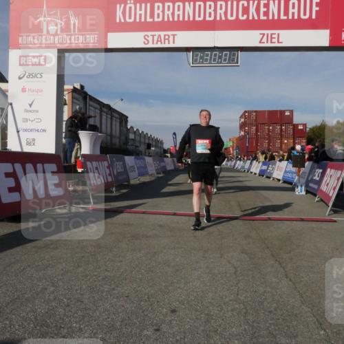 03.10.2025 - Köhlbrandbrückenlauf Matties Gatica Varas http://msf.ph/oto/9170584 03.10.2025 10:30:02 Ziel 1704, 2047, 2286, 2348, 2624, 2633, 3256 meine-sportfotos.de