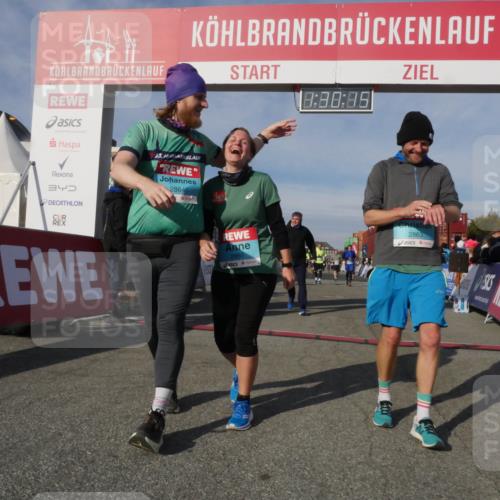 03.10.2025 - Köhlbrandbrückenlauf Matties Gatica Varas http://msf.ph/oto/9170614 03.10.2025 10:30:17 Ziel 1589, 2067, 2092, 2112, 2280, 2325, 2326, 2763, 3607, 3657, 3819 meine-sportfotos.de