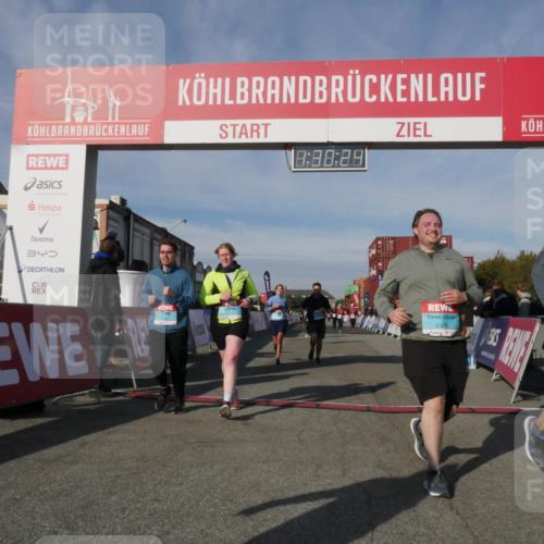 03.10.2025 - Köhlbrandbrückenlauf Matties Gatica Varas http://msf.ph/oto/9170633 03.10.2025 10:30:26 Ziel 1358, 2267, 2497, 2498, 2726, 2727, 2763, 3657, 3784, 3819 meine-sportfotos.de
