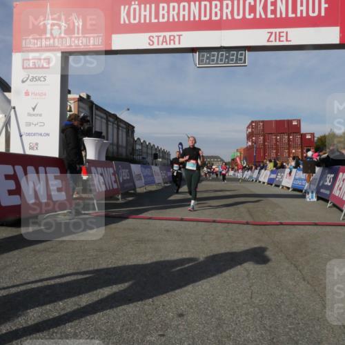 03.10.2025 - Köhlbrandbrückenlauf Matties Gatica Varas http://msf.ph/oto/9170664 03.10.2025 10:30:41 Ziel 2063, 2342, 2343, 2386, 2441, 2533, 2554 meine-sportfotos.de