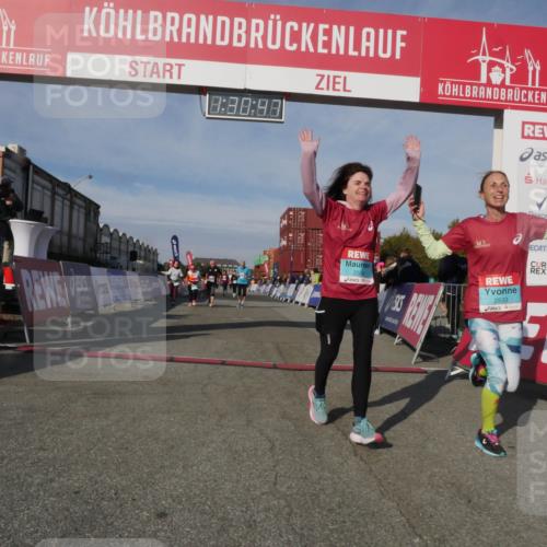 03.10.2025 - Köhlbrandbrückenlauf Matties Gatica Varas http://msf.ph/oto/9170680 03.10.2025 10:30:49 Ziel 1096, 1097, 1098, 2037, 2063, 2441, 2725, 3129, 3701 meine-sportfotos.de