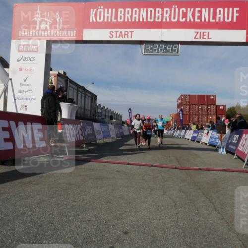 03.10.2025 - Köhlbrandbrückenlauf Matties Gatica Varas http://msf.ph/oto/9170685 03.10.2025 10:30:51 Ziel 1096, 1097, 1098, 2037, 2063, 2388, 2441, 2725, 3129, 3701 meine-sportfotos.de