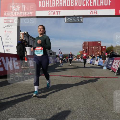 03.10.2025 - Köhlbrandbrückenlauf Matties Gatica Varas http://msf.ph/oto/9170713 03.10.2025 10:31:04 Ziel 2252, 2536, 2846, 2900, 3478, 3479, 3510, 3664 meine-sportfotos.de