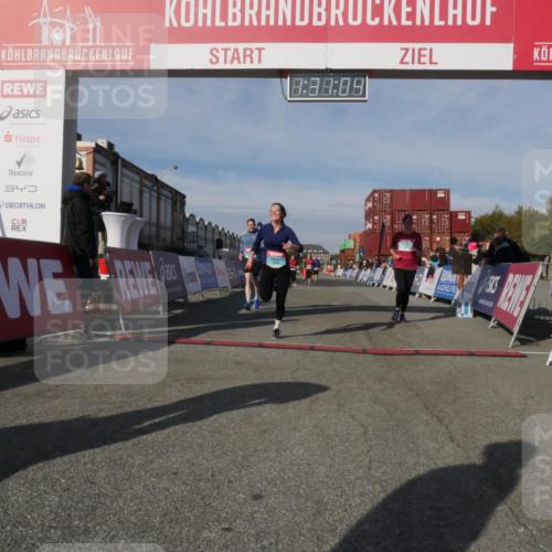 03.10.2025 - Köhlbrandbrückenlauf Matties Gatica Varas http://msf.ph/oto/9170716 03.10.2025 10:31:06 Ziel 2252, 2536, 2846, 2900, 3478, 3479, 3510, 3664 meine-sportfotos.de