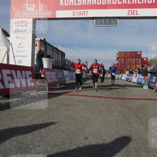 03.10.2025 - Köhlbrandbrückenlauf Matties Gatica Varas http://msf.ph/oto/9170733 03.10.2025 10:31:14 Ziel 1763, 2468, 2900, 3478, 3479, 3510, 3664 meine-sportfotos.de
