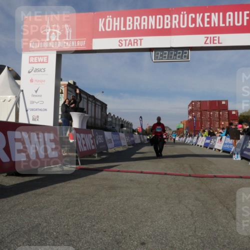 03.10.2025 - Köhlbrandbrückenlauf Matties Gatica Varas http://msf.ph/oto/9170754 03.10.2025 10:31:24 Ziel 2205, 2468, 3072, 3663 meine-sportfotos.de