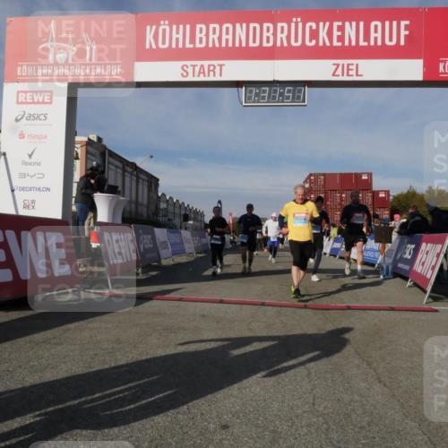 03.10.2025 - Köhlbrandbrückenlauf Matties Gatica Varas http://msf.ph/oto/9170814 03.10.2025 10:31:53 Ziel 1927, 2058, 2265, 2272, 2332, 2379, 2398, 2491, 2518, 2595, 2596, 2634, 2966, 2967, 2973, 2976 meine-sportfotos.de