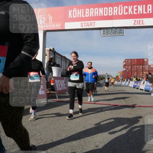 03.10.2025 - Köhlbrandbrückenlauf Matties Gatica Varas http://msf.ph/oto/9170839 03.10.2025 10:32:04 Ziel 1700, 1867, 2491, 2830, 3122 meine-sportfotos.de