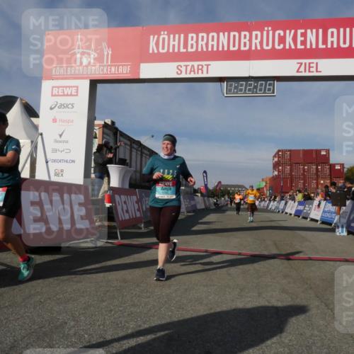03.10.2025 - Köhlbrandbrückenlauf Matties Gatica Varas http://msf.ph/oto/9170847 03.10.2025 10:32:08 Ziel 1867, 3122 meine-sportfotos.de