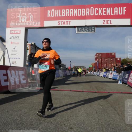 03.10.2025 - Köhlbrandbrückenlauf Matties Gatica Varas http://msf.ph/oto/9170865 03.10.2025 10:32:17 Ziel 1769, 2024, 2412, 2419, 2433, 2569, 3328, 3329 meine-sportfotos.de