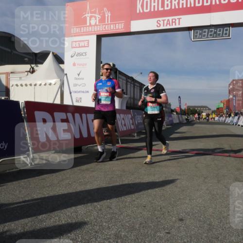 03.10.2025 - Köhlbrandbrückenlauf Matties Gatica Varas http://msf.ph/oto/9170933 03.10.2025 10:32:50 Ziel 1625, 2149 meine-sportfotos.de