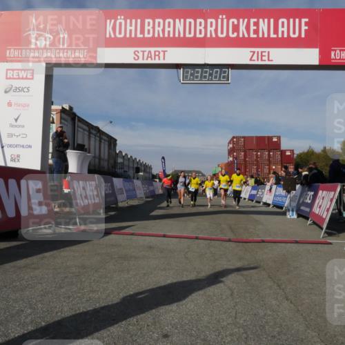 03.10.2025 - Köhlbrandbrückenlauf Matties Gatica Varas http://msf.ph/oto/9170948 03.10.2025 10:33:04 Ziel 2297, 2299, 2550, 2553, 2619, 2631, 2646, 2871, 2872, 2874, 2875, 2894, 2895 meine-sportfotos.de