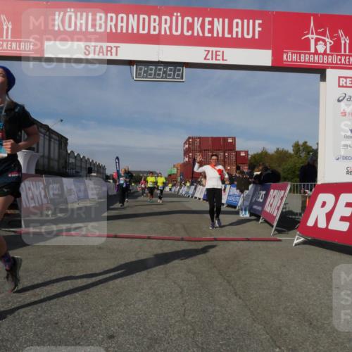 03.10.2025 - Köhlbrandbrückenlauf Matties Gatica Varas http://msf.ph/oto/9171041 03.10.2025 10:33:54 Ziel 1963, 2175, 2211, 2465, 2511, 2838, 3254 meine-sportfotos.de