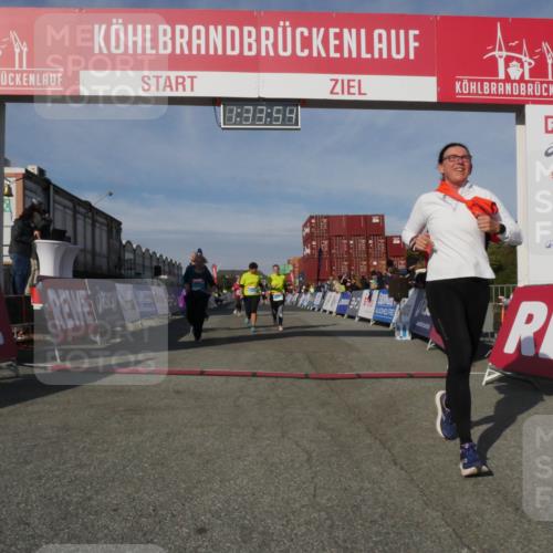 03.10.2025 - Köhlbrandbrückenlauf Matties Gatica Varas http://msf.ph/oto/9171045 03.10.2025 10:33:56 Ziel 1963, 2175, 2465, 2511, 2838, 3254 meine-sportfotos.de