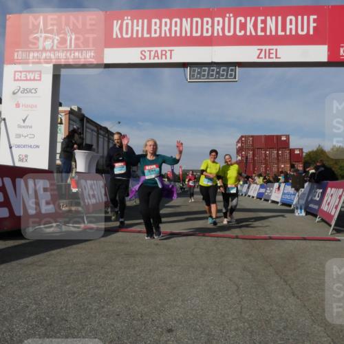 03.10.2025 - Köhlbrandbrückenlauf Matties Gatica Varas http://msf.ph/oto/9171049 03.10.2025 10:33:58 Ziel 1963, 2465, 2511, 2838, 3254 meine-sportfotos.de