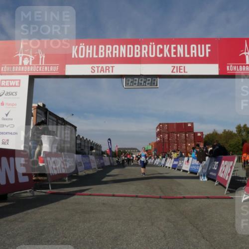 03.10.2025 - Köhlbrandbrückenlauf Matties Gatica Varas http://msf.ph/oto/9171088 03.10.2025 10:34:23 Ziel 1497, 1606, 2530, 2578, 3388 meine-sportfotos.de