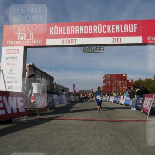 03.10.2025 - Köhlbrandbrückenlauf Matties Gatica Varas http://msf.ph/oto/9171091 03.10.2025 10:34:25 Ziel 1497, 1606, 2311, 2530, 2578, 3388 meine-sportfotos.de