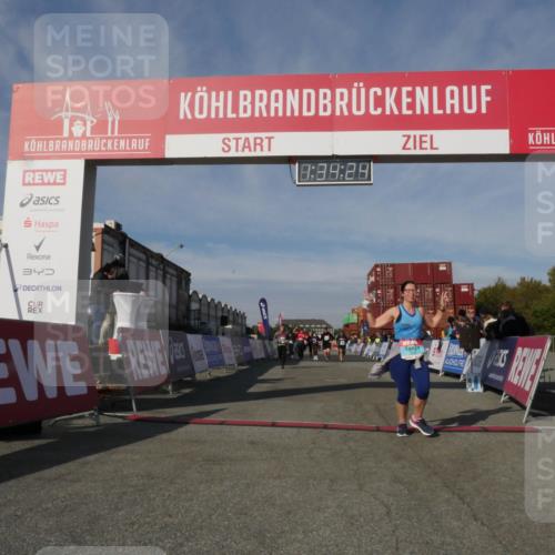 03.10.2025 - Köhlbrandbrückenlauf Matties Gatica Varas http://msf.ph/oto/9171094 03.10.2025 10:34:26 Ziel 1497, 1606, 2271, 2311, 2530, 2578, 3388 meine-sportfotos.de