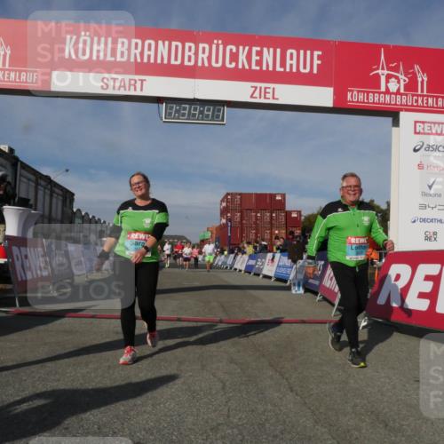 03.10.2025 - Köhlbrandbrückenlauf Matties Gatica Varas http://msf.ph/oto/9171130 03.10.2025 10:34:43 Ziel 1475, 1546, 1961, 2062, 2233, 3439, 3453 meine-sportfotos.de