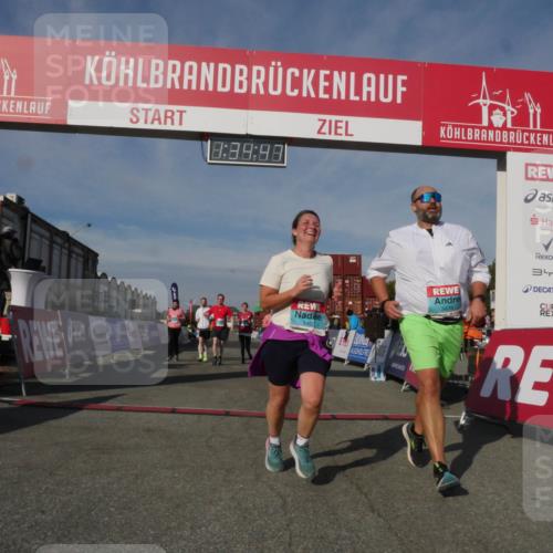 03.10.2025 - Köhlbrandbrückenlauf Matties Gatica Varas http://msf.ph/oto/9171137 03.10.2025 10:34:49 Ziel 1475, 1546, 1961, 2062, 2233, 2771 meine-sportfotos.de