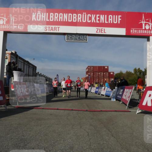 03.10.2025 - Köhlbrandbrückenlauf Matties Gatica Varas http://msf.ph/oto/9171139 03.10.2025 10:34:50 Ziel 1475, 1546, 1961, 2062, 2233, 2771 meine-sportfotos.de