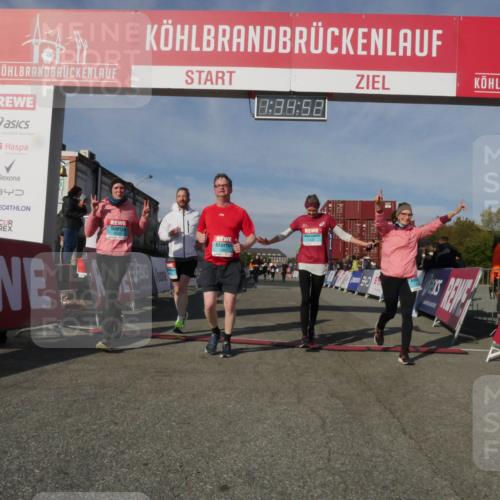 03.10.2025 - Köhlbrandbrückenlauf Matties Gatica Varas http://msf.ph/oto/9171146 03.10.2025 10:34:53 Ziel 1475, 1546, 1961, 2062, 2233, 2771 meine-sportfotos.de