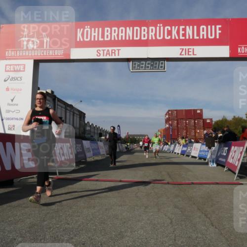 03.10.2025 - Köhlbrandbrückenlauf Matties Gatica Varas http://msf.ph/oto/9171189 03.10.2025 10:35:20 Ziel 1750, 2667, 3588 meine-sportfotos.de