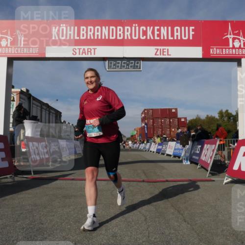 03.10.2025 - Köhlbrandbrückenlauf Matties Gatica Varas http://msf.ph/oto/9171201 03.10.2025 10:35:26 Ziel  meine-sportfotos.de