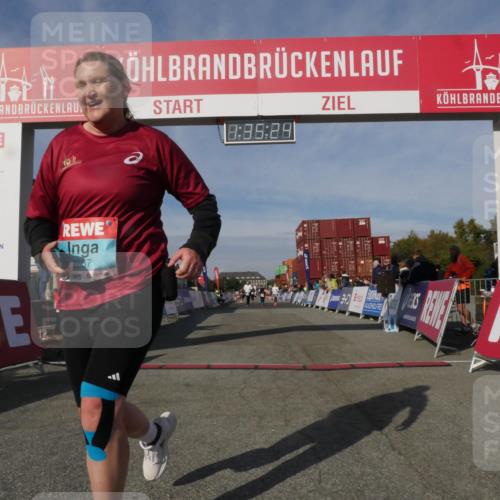 03.10.2025 - Köhlbrandbrückenlauf Matties Gatica Varas http://msf.ph/oto/9171202 03.10.2025 10:35:26 Ziel  meine-sportfotos.de