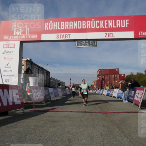 03.10.2025 - Köhlbrandbrückenlauf Matties Gatica Varas http://msf.ph/oto/9171244 03.10.2025 10:35:53 Ziel 1729, 2148, 2474, 2513, 2558, 2924 meine-sportfotos.de