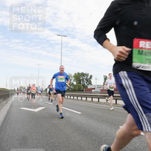 03.10.2025 - Köhlbrandbrückenlauf Matties Gatica Varas http://msf.ph/oto/9171302 03.10.2025 15:16:11 Position 3 7099 meine-sportfotos.de