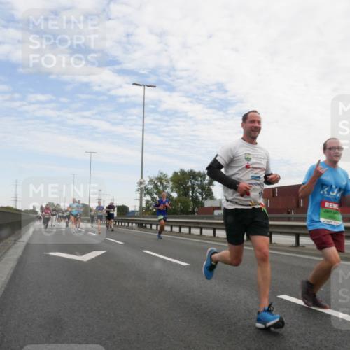 03.10.2025 - Köhlbrandbrückenlauf Matties Gatica Varas http://msf.ph/oto/9171321 03.10.2025 15:16:16 Position 3  meine-sportfotos.de