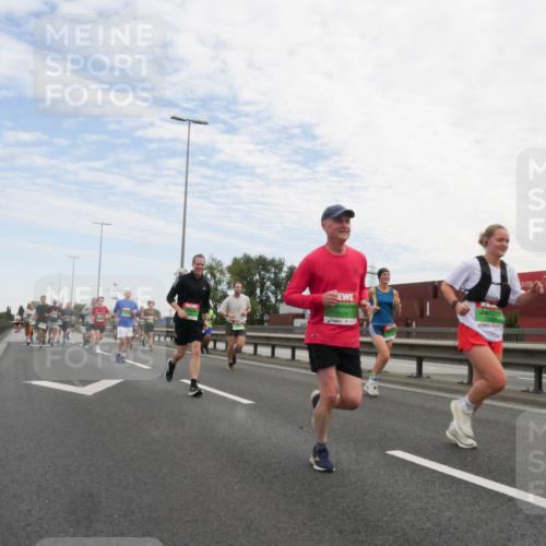 03.10.2025 - Köhlbrandbrückenlauf Matties Gatica Varas http://msf.ph/oto/9171468 03.10.2025 15:16:52 Position 3  meine-sportfotos.de