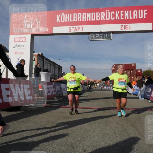 03.10.2025 - Köhlbrandbrückenlauf Matties Gatica Varas http://msf.ph/oto/9171513 03.10.2025 10:37:19 Ziel 2606 meine-sportfotos.de