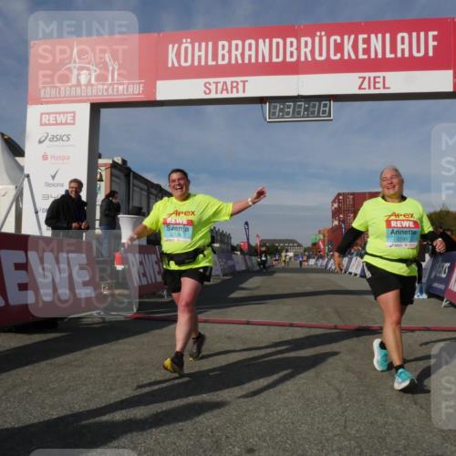 03.10.2025 - Köhlbrandbrückenlauf Matties Gatica Varas http://msf.ph/oto/9171515 03.10.2025 10:37:20 Ziel 2606 meine-sportfotos.de