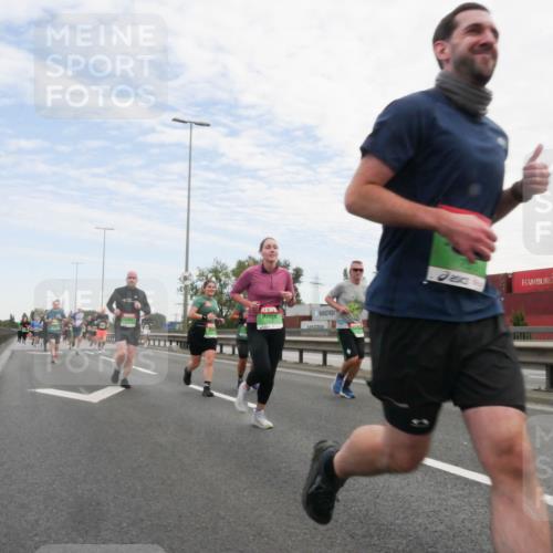 03.10.2025 - Köhlbrandbrückenlauf Matties Gatica Varas http://msf.ph/oto/9171590 03.10.2025 15:17:21 Position 3  meine-sportfotos.de