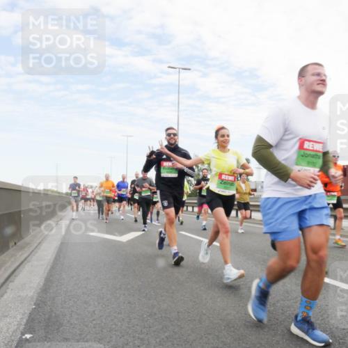 03.10.2025 - Köhlbrandbrückenlauf Matties Gatica Varas http://msf.ph/oto/9171699 03.10.2025 15:17:53 Position 3 91102 meine-sportfotos.de