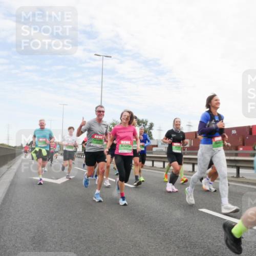 03.10.2025 - Köhlbrandbrückenlauf Matties Gatica Varas http://msf.ph/oto/9171749 03.10.2025 15:18:06 Position 3  meine-sportfotos.de