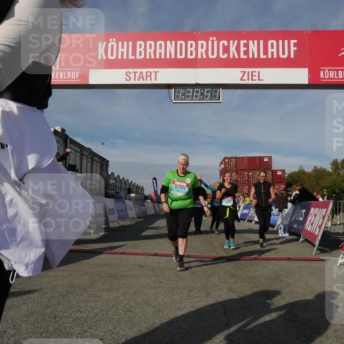 03.10.2025 - Köhlbrandbrückenlauf Matties Gatica Varas http://msf.ph/oto/9171766 03.10.2025 10:38:52 Ziel 2279, 2434, 2575, 2626, 2627, 3040, 3437, 3438, 3442, 3475 meine-sportfotos.de