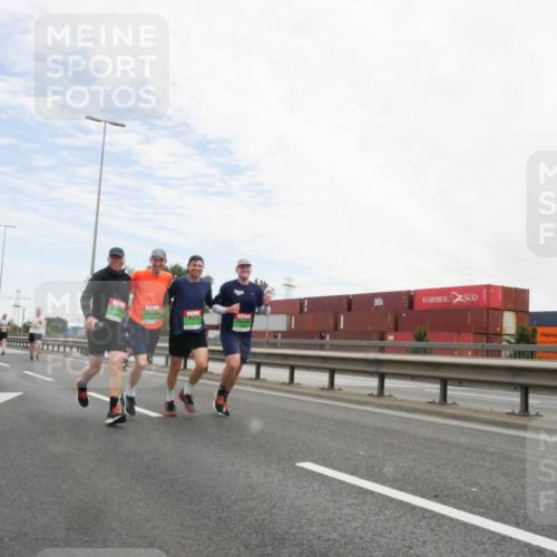 03.10.2025 - Köhlbrandbrückenlauf Matties Gatica Varas http://msf.ph/oto/9171821 03.10.2025 15:18:24 Position 3  meine-sportfotos.de