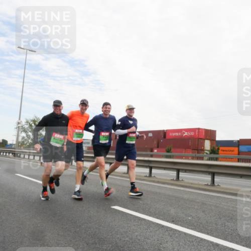 03.10.2025 - Köhlbrandbrückenlauf Matties Gatica Varas http://msf.ph/oto/9171823 03.10.2025 15:18:24 Position 3  meine-sportfotos.de