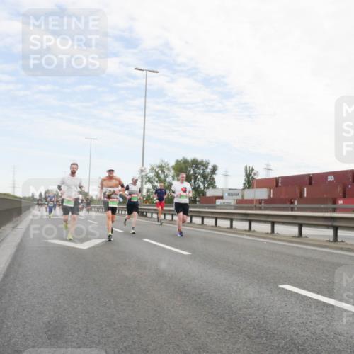 03.10.2025 - Köhlbrandbrückenlauf Matties Gatica Varas http://msf.ph/oto/9171839 03.10.2025 15:18:28 Position 3  meine-sportfotos.de