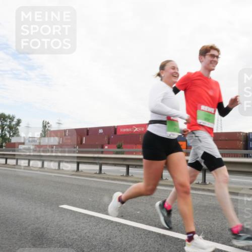03.10.2025 - Köhlbrandbrückenlauf Matties Gatica Varas http://msf.ph/oto/9171873 03.10.2025 15:18:36 Position 3  meine-sportfotos.de