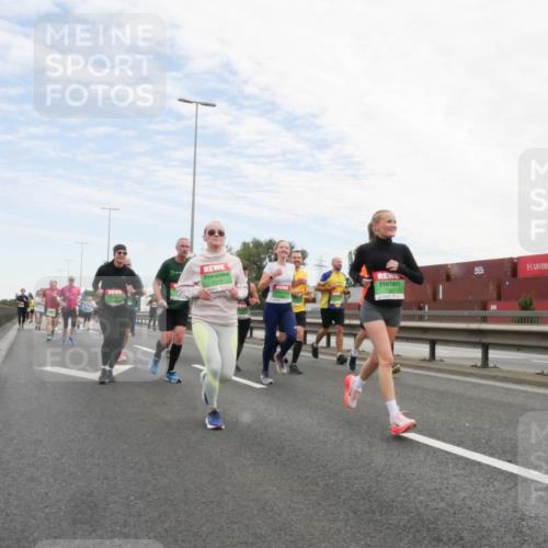 03.10.2025 - Köhlbrandbrückenlauf Matties Gatica Varas http://msf.ph/oto/9171956 03.10.2025 15:18:57 Position 3  meine-sportfotos.de