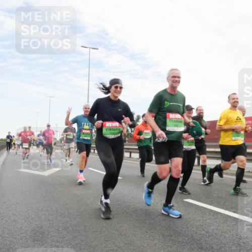 03.10.2025 - Köhlbrandbrückenlauf Matties Gatica Varas http://msf.ph/oto/9171962 03.10.2025 15:18:59 Position 3 2025, 7481 meine-sportfotos.de
