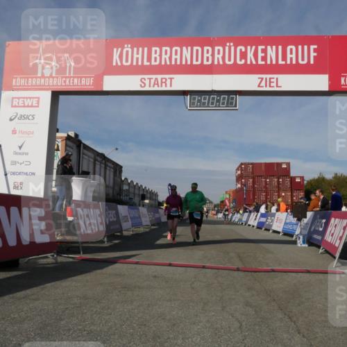 03.10.2025 - Köhlbrandbrückenlauf Matties Gatica Varas http://msf.ph/oto/9171983 03.10.2025 10:40:09 Ziel 2288, 2426, 2479, 2839, 3456 meine-sportfotos.de