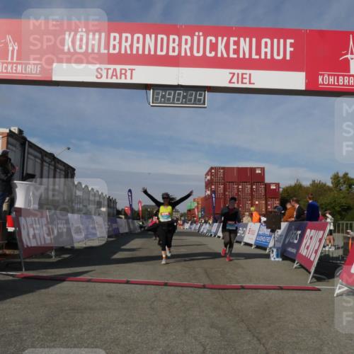 03.10.2025 - Köhlbrandbrückenlauf Matties Gatica Varas http://msf.ph/oto/9172002 03.10.2025 10:40:16 Ziel 2288, 2426, 2516, 3456 meine-sportfotos.de